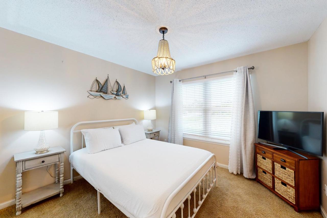 Summer Lake Townhomes 2 デスティン エクステリア 写真